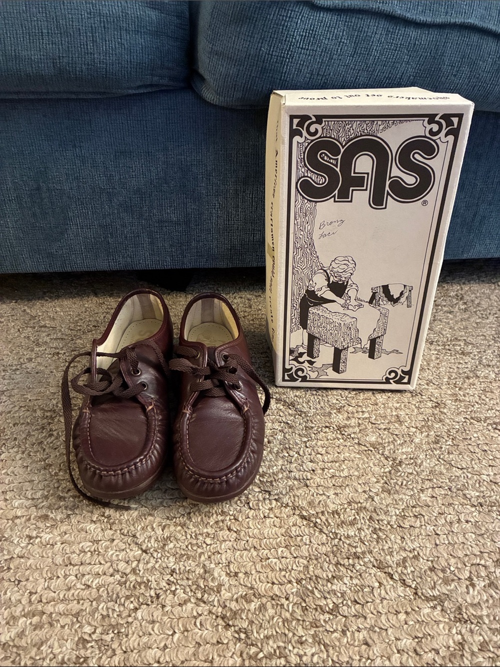 SAS Women's Moccasin Shoes - Burgundy Leather